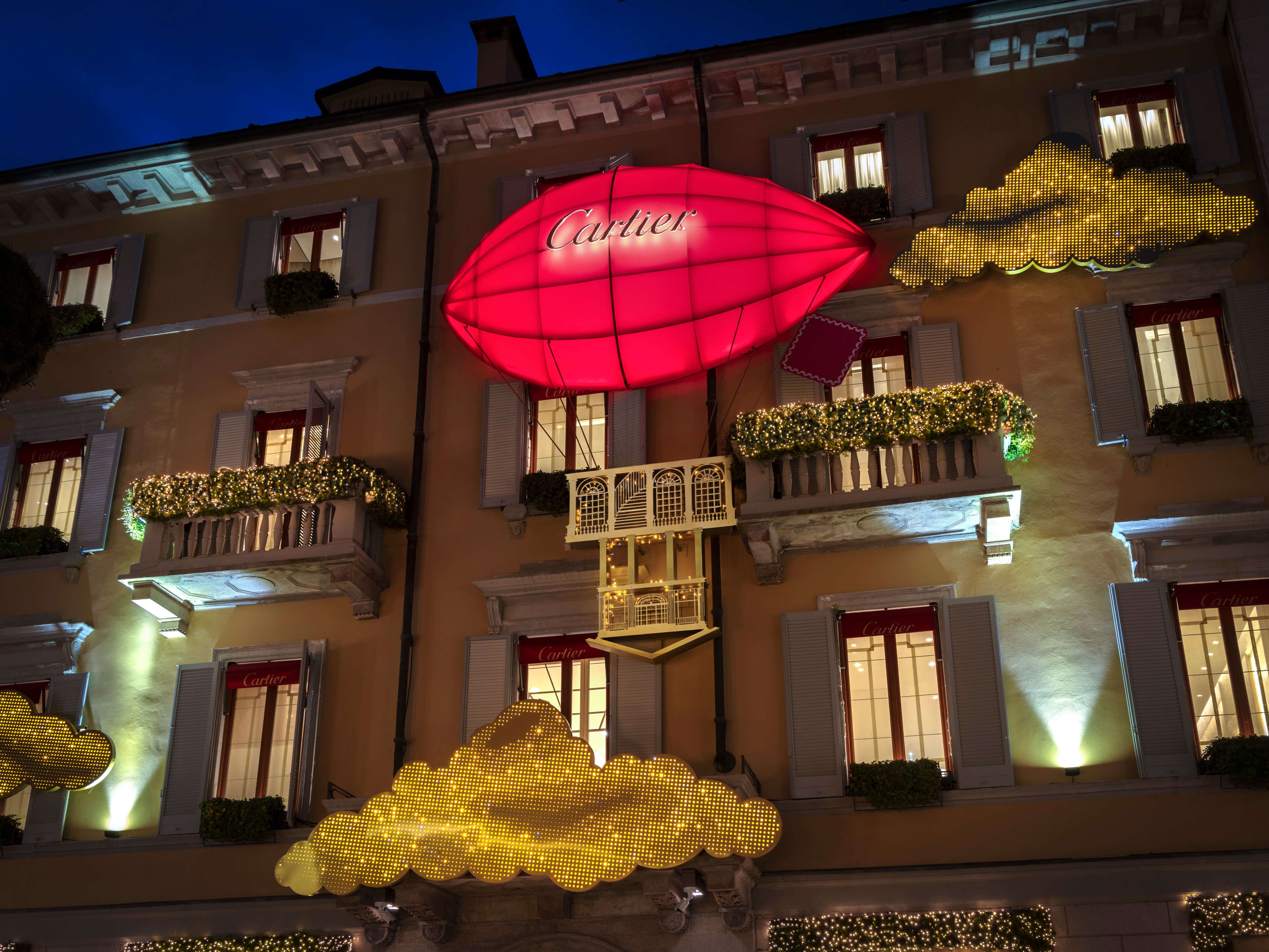 Cartier boutique Milano Natale 2023