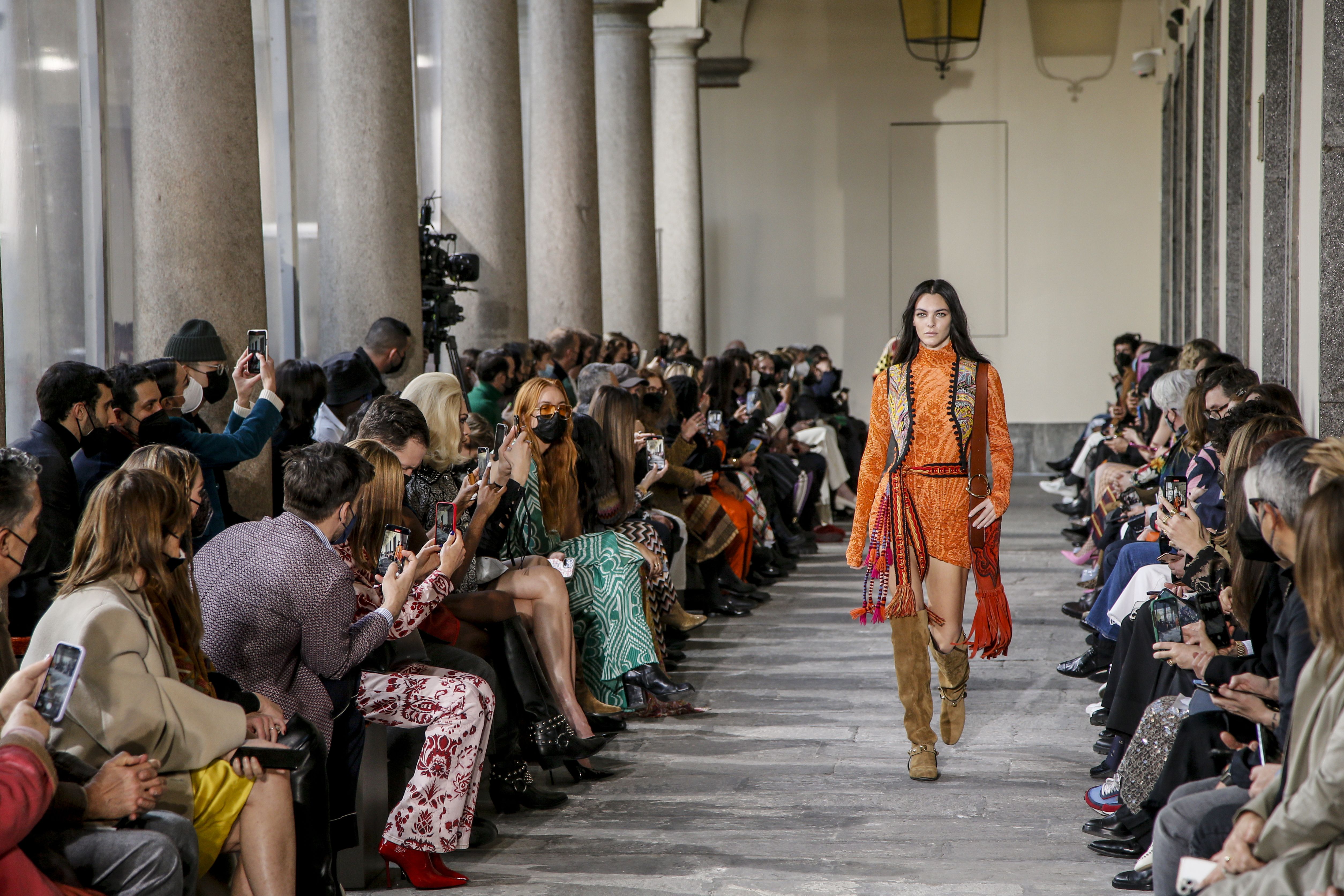 ETRO sfilata Febbraio 2022 FW 2022