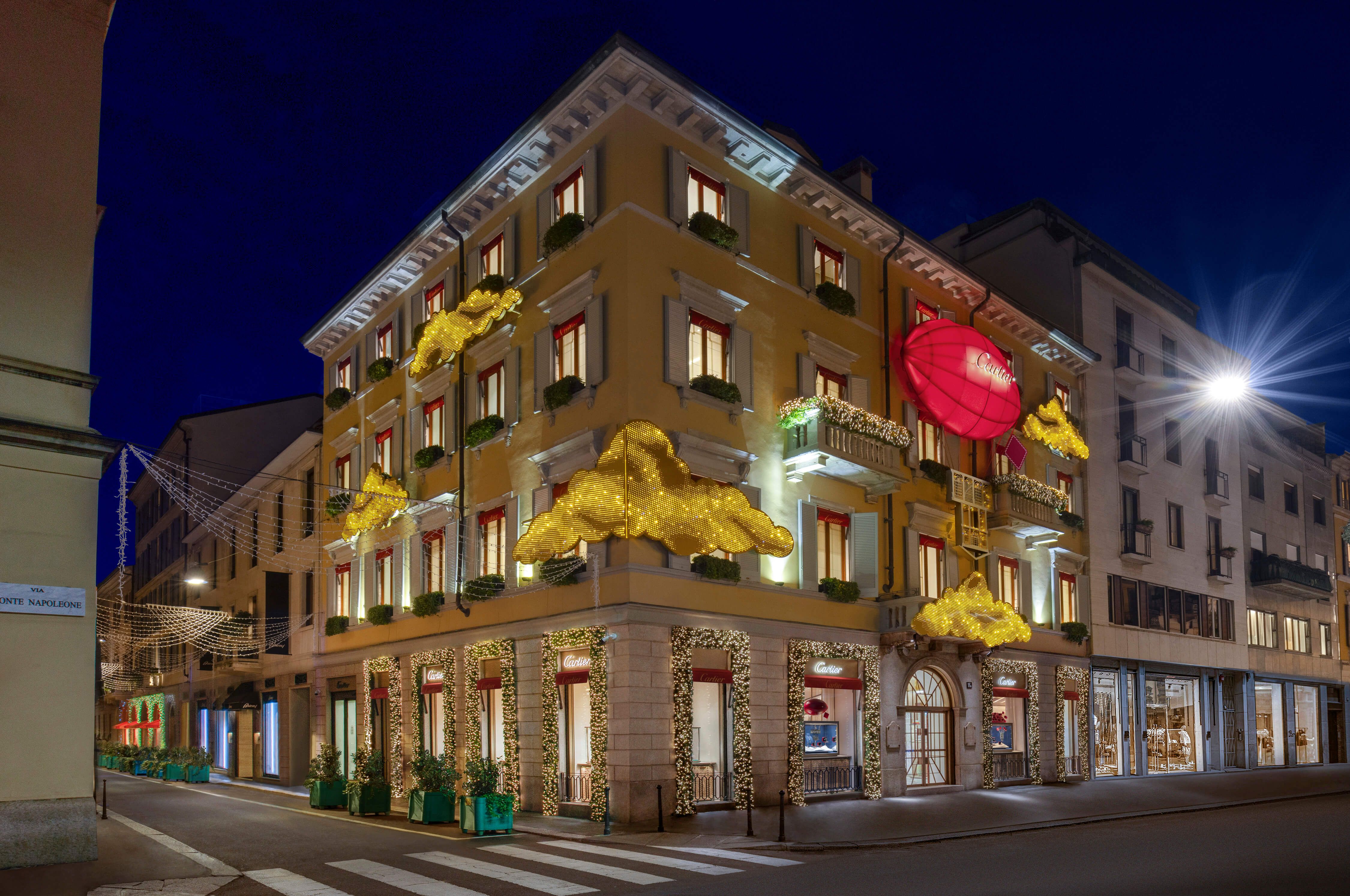 Cartier boutique Milano Natale 2023