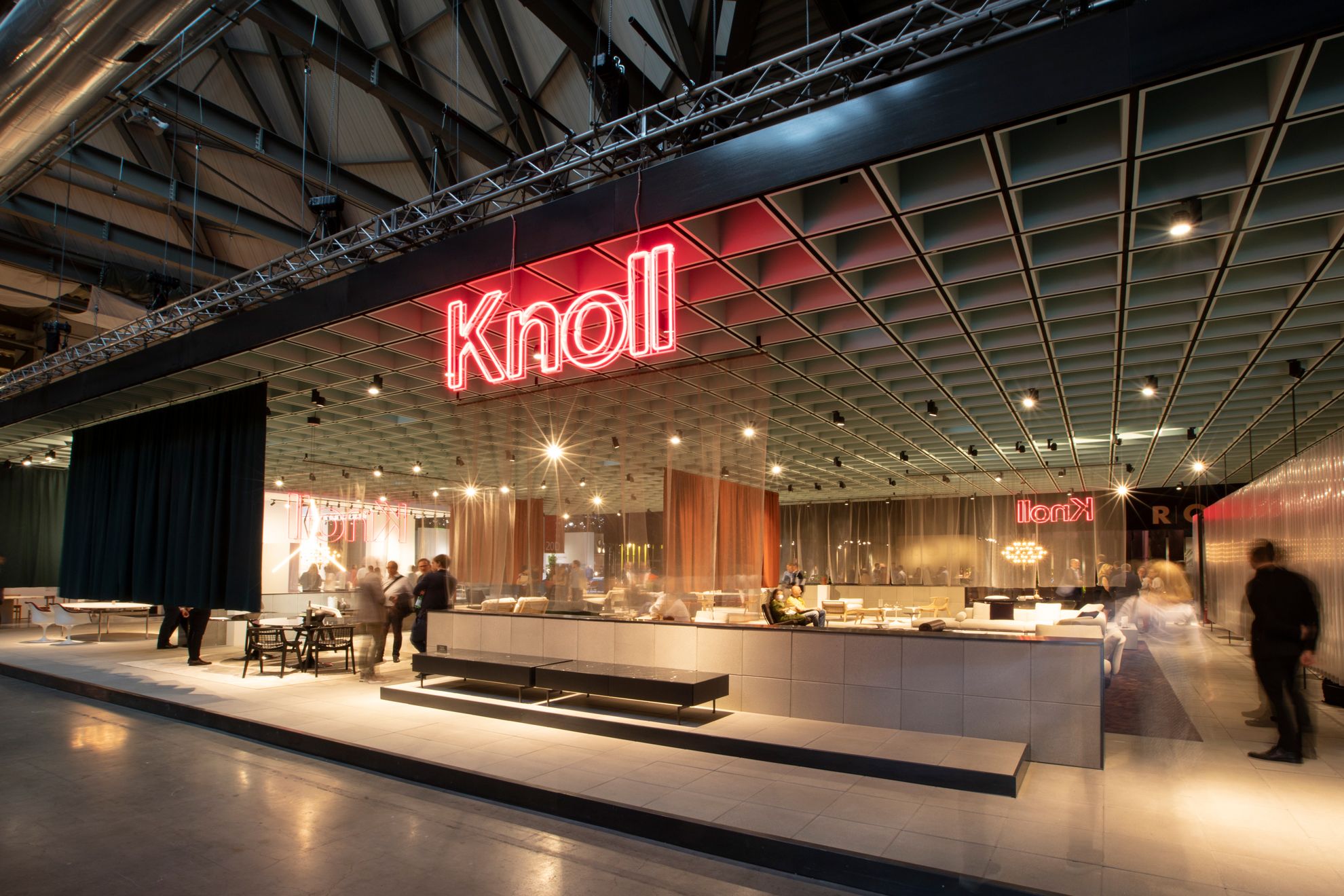 Stand KNOLL al Salone del Mobile 2022